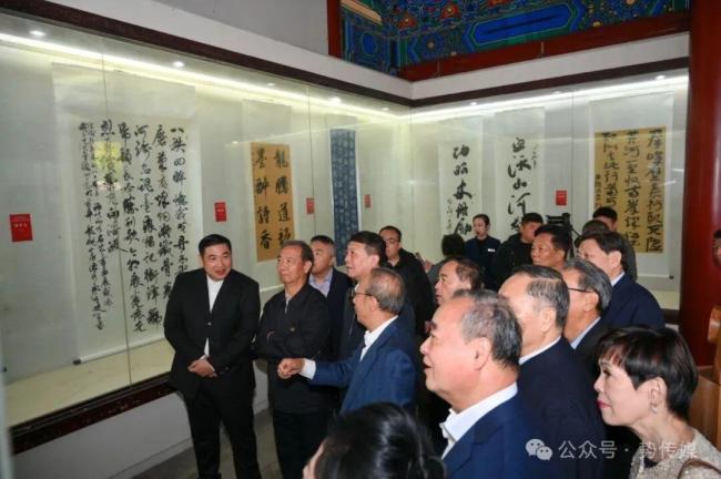 第五届海峡两岸（台儿庄）名家信画展在山东开幕——以翰墨图画系念抗战班师80周年 促两岸文化交流