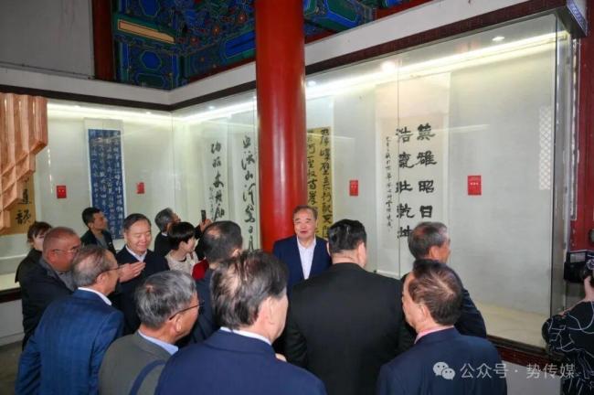 第五届海峡两岸（台儿庄）名家信画展在山东开幕——以翰墨图画系念抗战班师80周年 促两岸文化交流