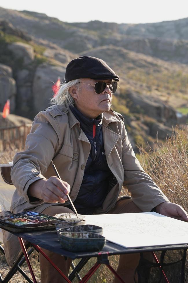 艺术扎根生涯 文字赞扬时期：走遍中国——中国文促会好意思术家写生创作步赴任疆段圆满收官