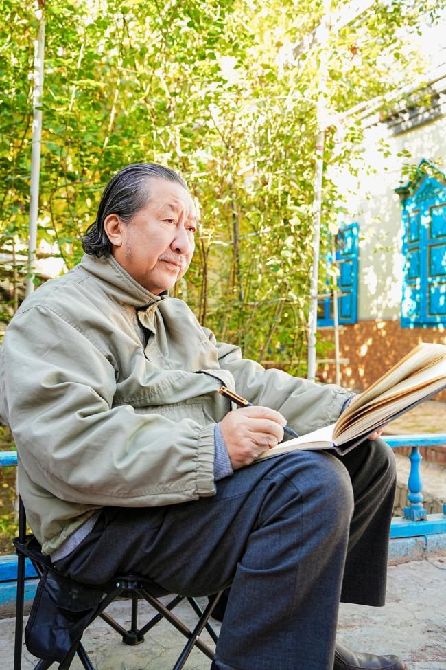 艺术扎根生涯 文字赞扬时期：走遍中国——中国文促会好意思术家写生创作步赴任疆段圆满收官