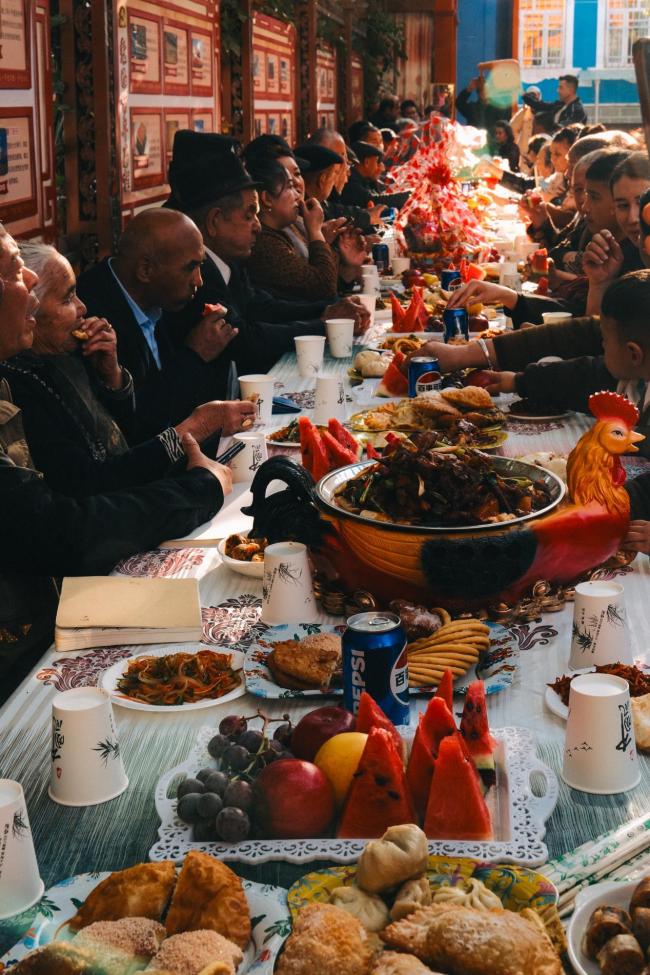 艺术扎根生涯 文字赞扬时期：走遍中国——中国文促会好意思术家写生创作步赴任疆段圆满收官