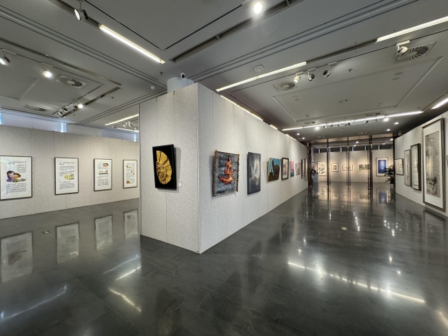 “异彩灵通 • 首届寰宇ADHD艺术展”举办